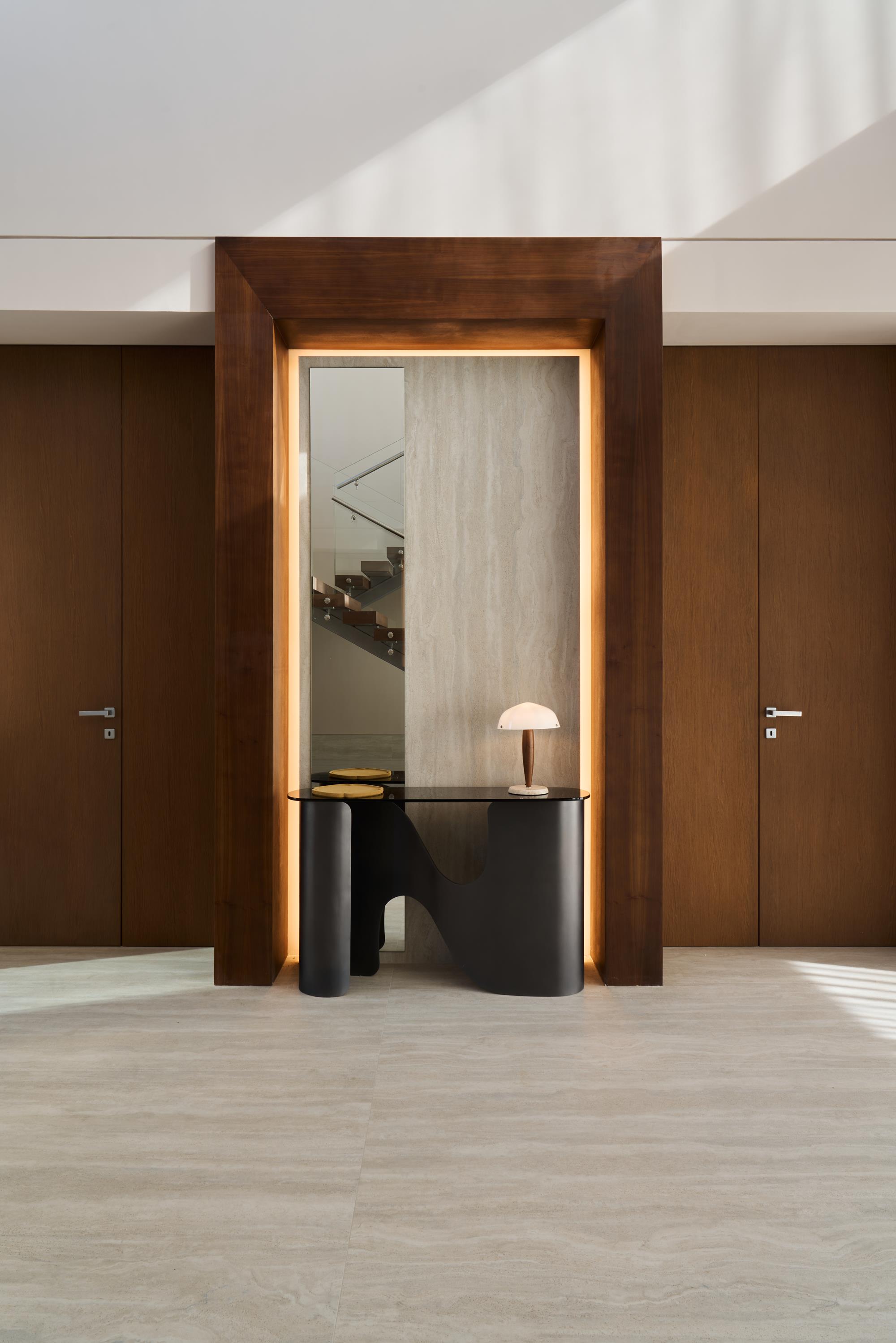 A quiet interior moment with controlled daylight